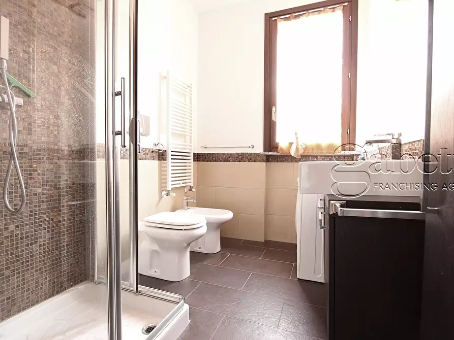 Immagine 10 di Bilocale in vendita  in Via della Novella a Nerviano