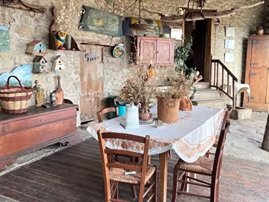 Immagine 12 di Rustico / casale in vendita  in Via A. Manzoni 38 a Novafeltria