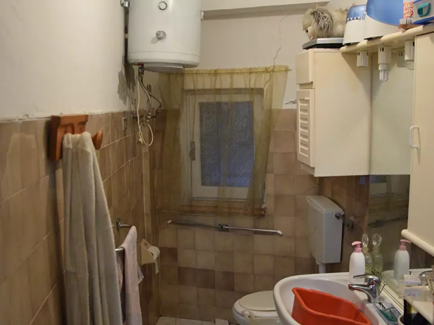 Immagine 8 di Bilocale in vendita  in Via G. Donegani 86 a Novafeltria