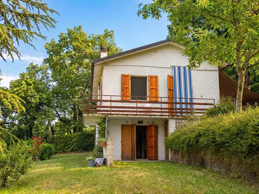Immagine 1 di Villa in vendita  in Località Lombardi a Maiolo