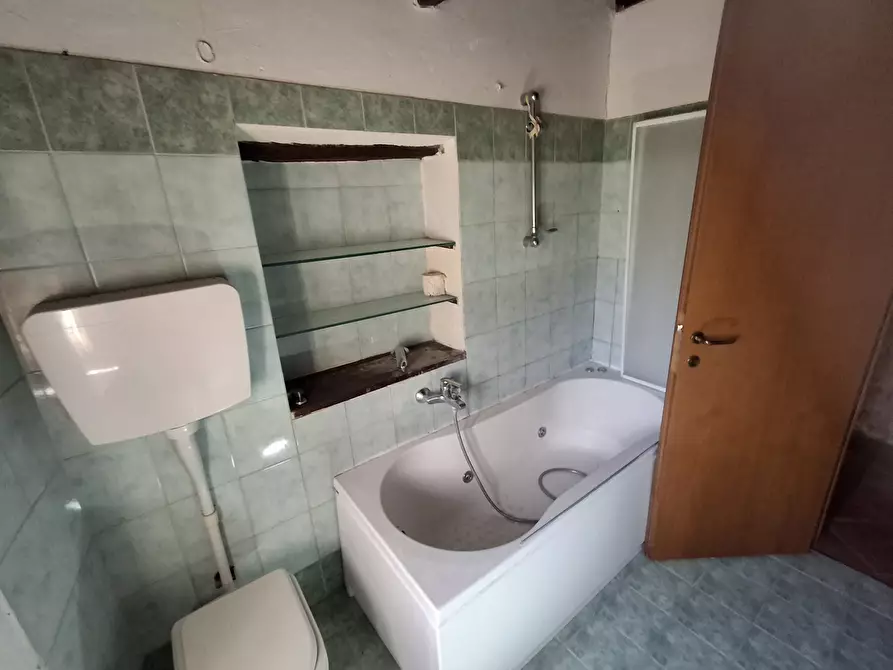 Immagine 12 di Trilocale in vendita  in Località Boscara a Maiolo