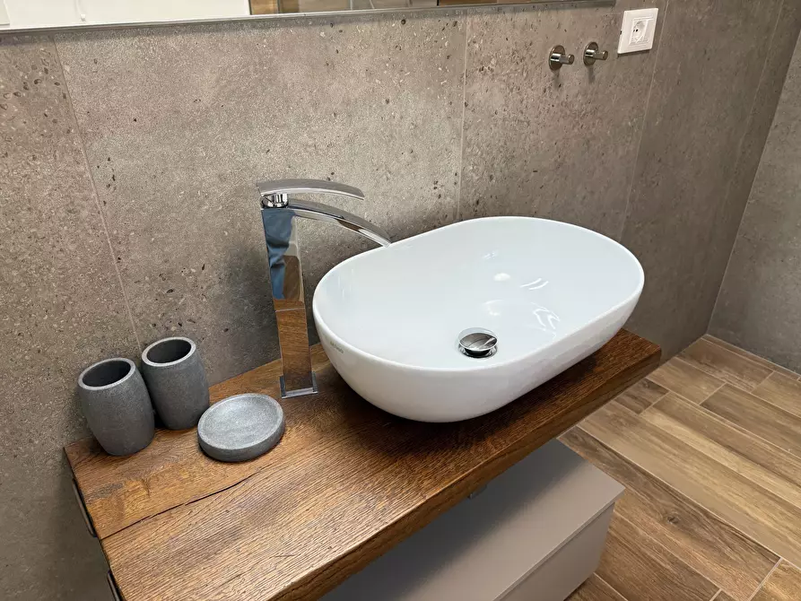 Immagine 18 di Villa in vendita  in Località la Tagliata 408 a Maiolo