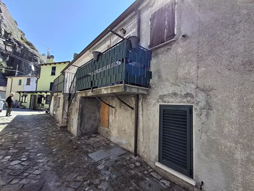 Immagine 4 di Bilocale in vendita  in Via Giacomo Leopardi 10 a Novafeltria