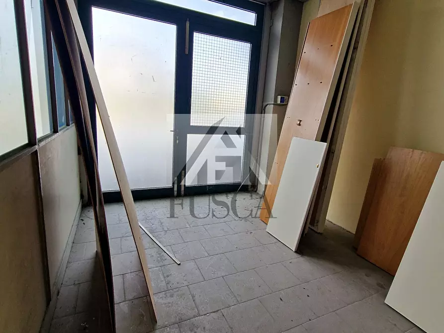 Immagine 6 di Capannone industriale in affitto  in Via Puccetti a Lucca