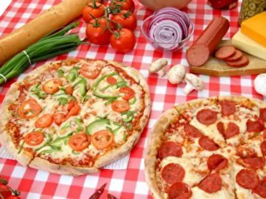 Immagine 9 di Capannone industriale in vendita  a Capannori