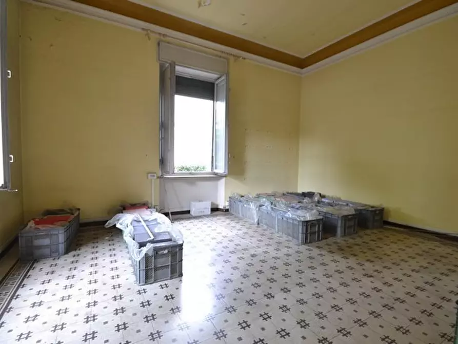Immagine 1 di Villa in vendita  in gerani a Lucca
