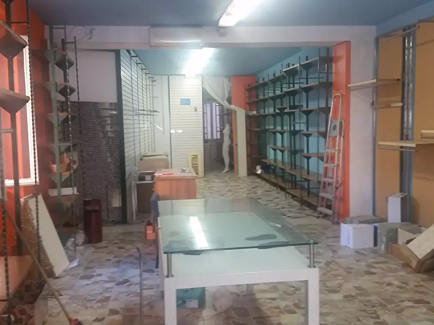 Immagine 2 di Capannone industriale in vendita  in Piazza San Michele a Lucca