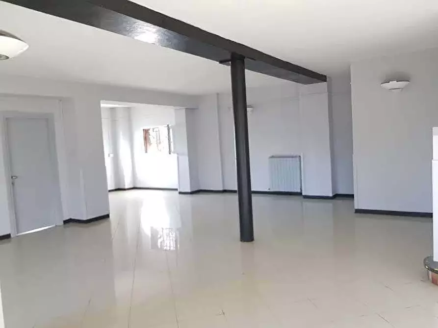 Immagine 2 di Ufficio in affitto  in Via Pesciatina a Capannori