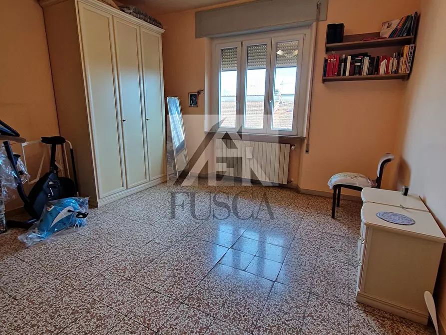 Immagine 8 di Pentalocale in vendita  in Via Francesco Ferraris 149 a Lucca