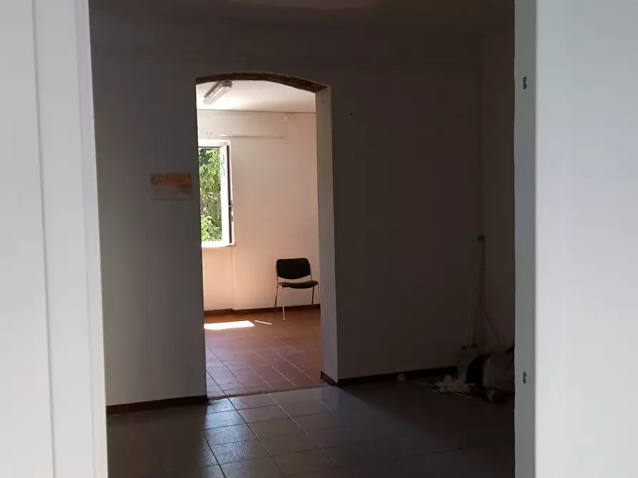 Immagine 13 di Laboratorio in affitto  in Via Sarzanese a Lucca