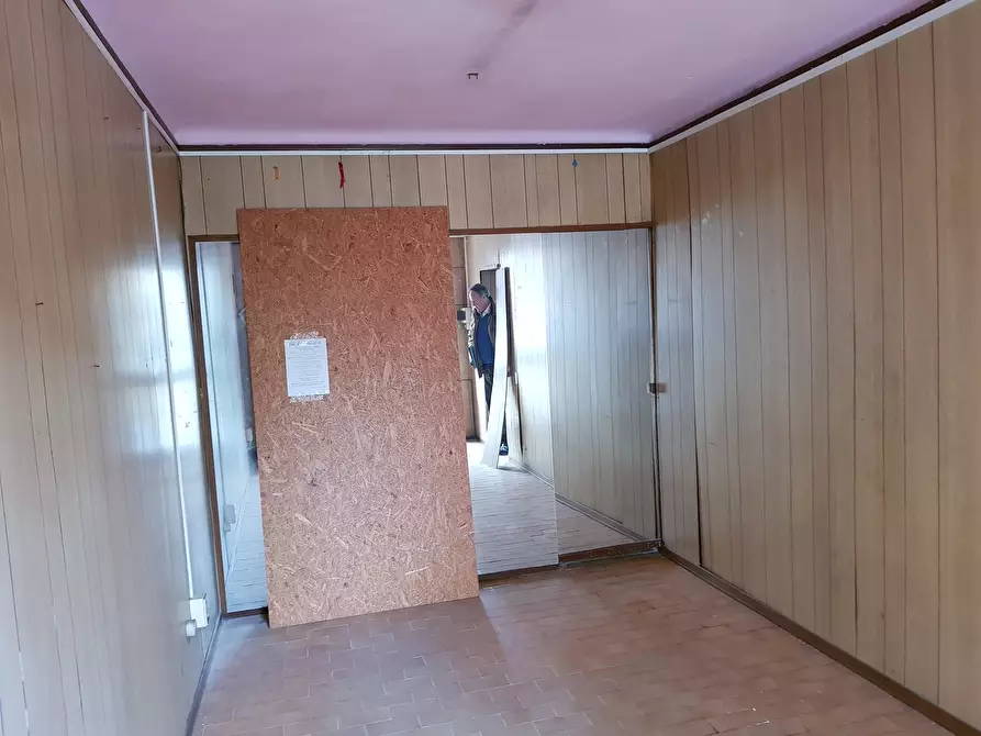 Immagine 4 di Capannone industriale in vendita  in Via del Brennero a Lucca