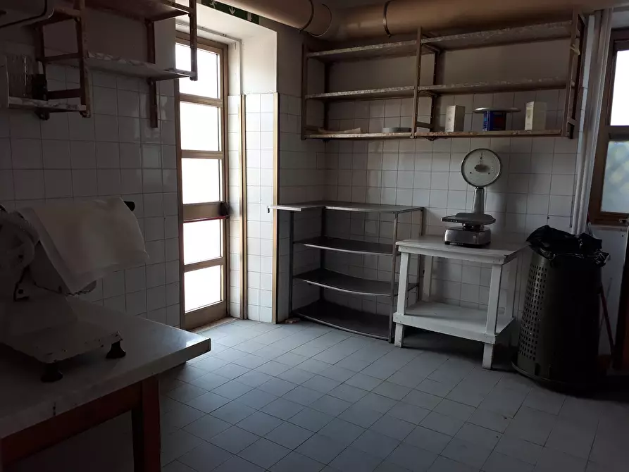 Immagine 3 di Bar / Ristorante in vendita  in porcari a Lucca