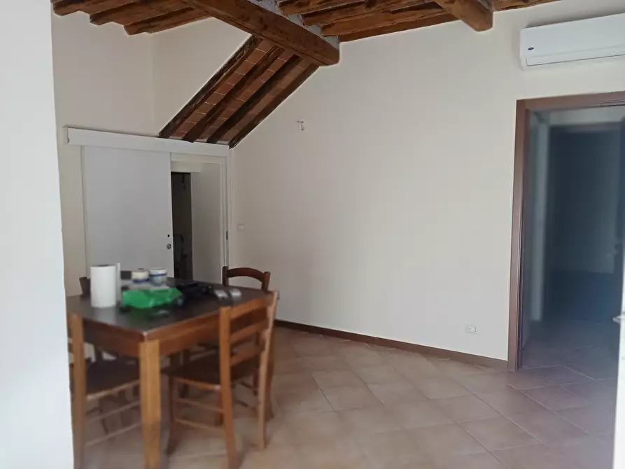 Immagine 4 di Appartamento in vendita  a Massarosa