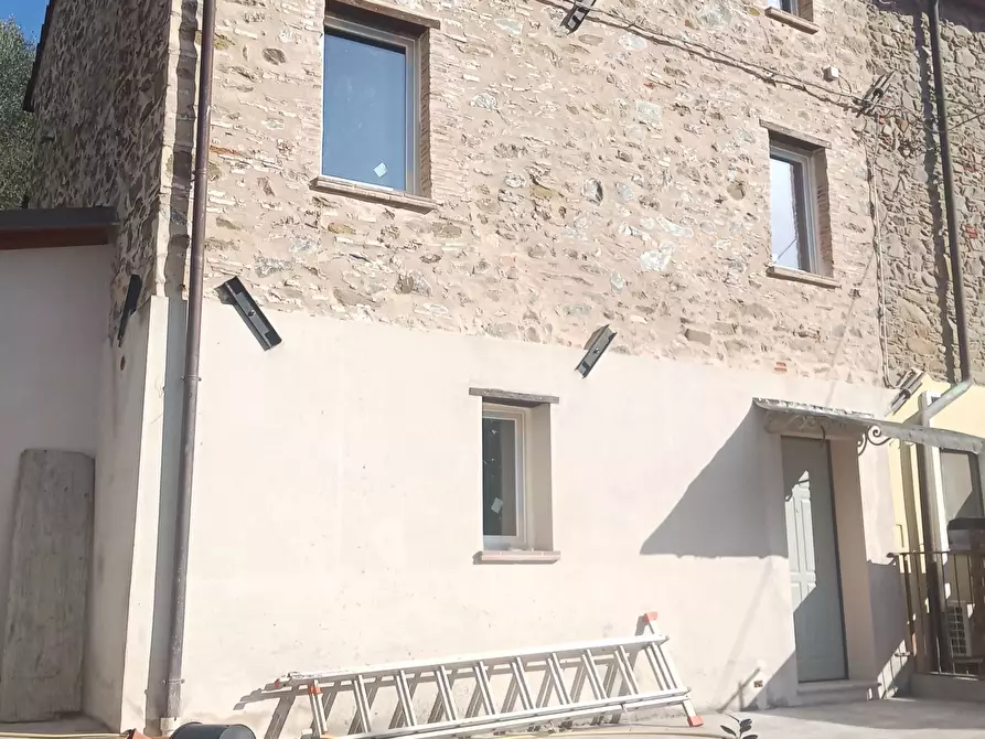 Immagine 2 di Casa semindipendente in vendita  a Massarosa