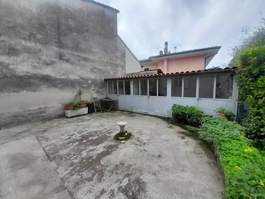 Immagine 5 di Casa semindipendente in vendita  a Massarosa