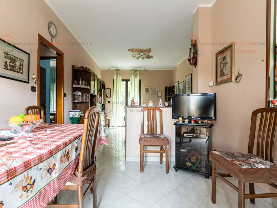 Immagine 4 di Quadrilocale in vendita  a Siracusa