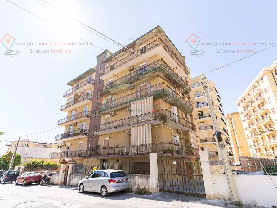 Immagine 25 di Trilocale in vendita  a Siracusa