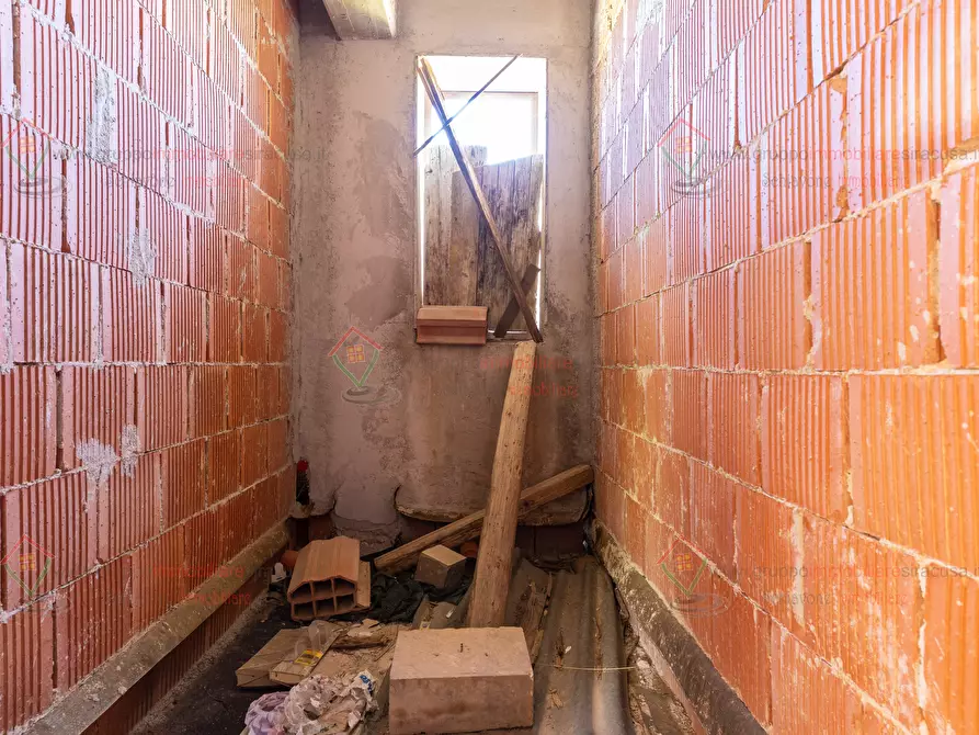 Immagine 9 di Casa bifamiliare in vendita  a Siracusa