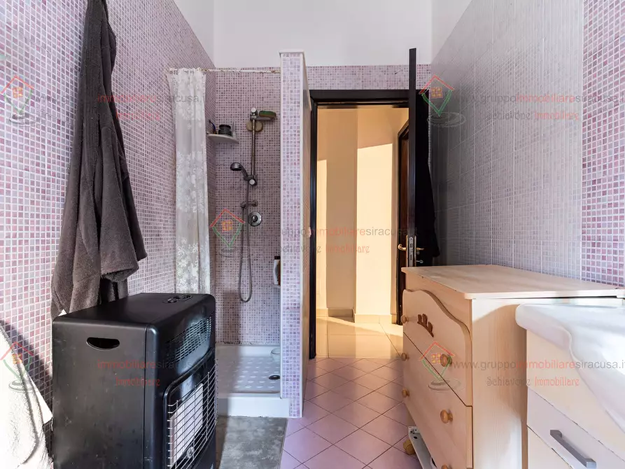 Immagine 7 di Trilocale in vendita  a Siracusa