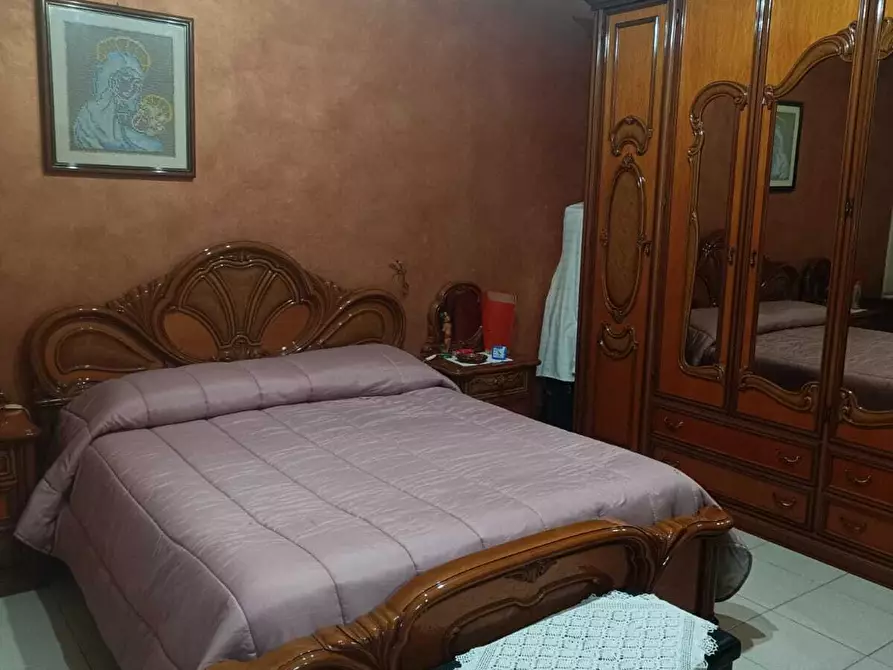 Immagine 16 di Casa trifamiliare in vendita  a Canicattini Bagni