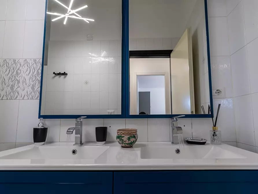 Immagine 3 di Villa in vendita  a Siracusa