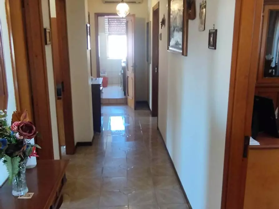 Immagine 10 di Quadrilocale in vendita  a Melilli