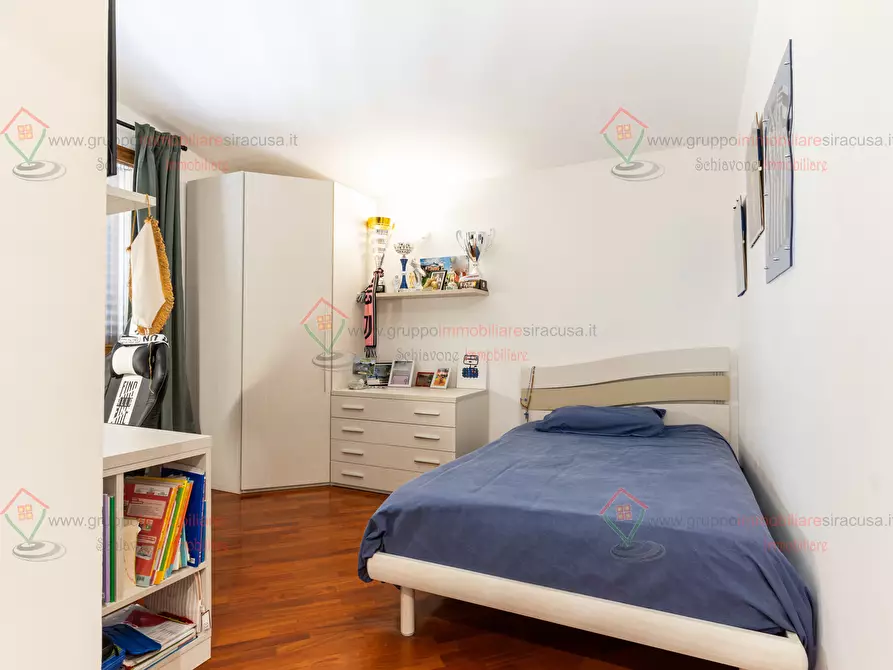 Immagine 46 di Casa indipendente in vendita  a Siracusa