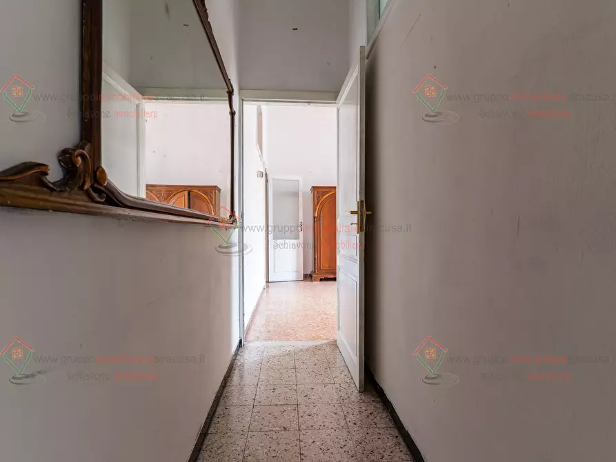 Immagine 10 di Bilocale in vendita  a Siracusa