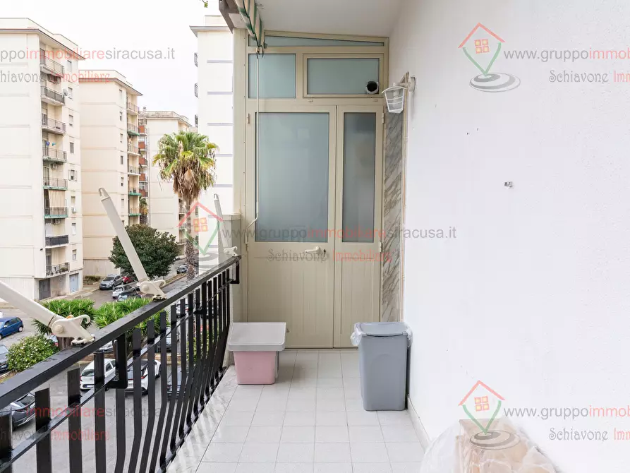 Immagine 25 di Pentalocale in vendita  a Siracusa