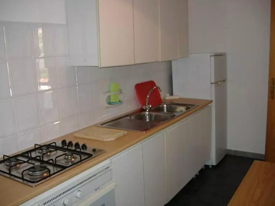 Immagine 13 di Porzione di casa in affitto  a Siracusa