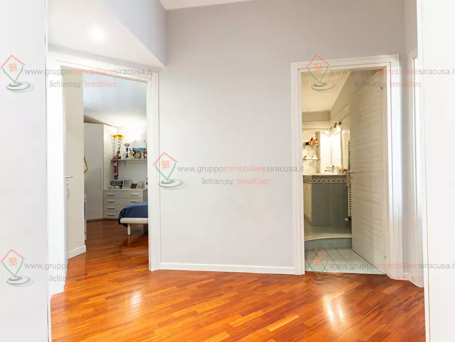 Immagine 51 di Casa indipendente in vendita  a Siracusa