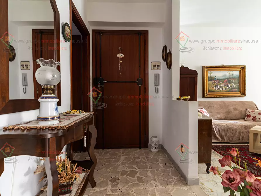 Immagine 7 di Trilocale in vendita  a Siracusa