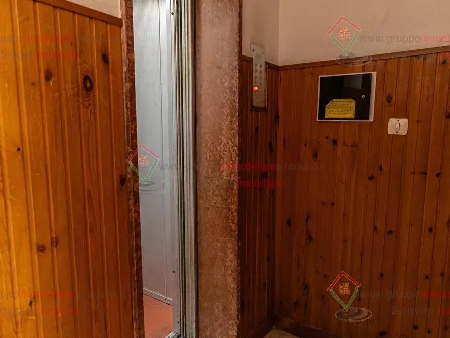 Immagine 21 di Quadrilocale in vendita  a Siracusa