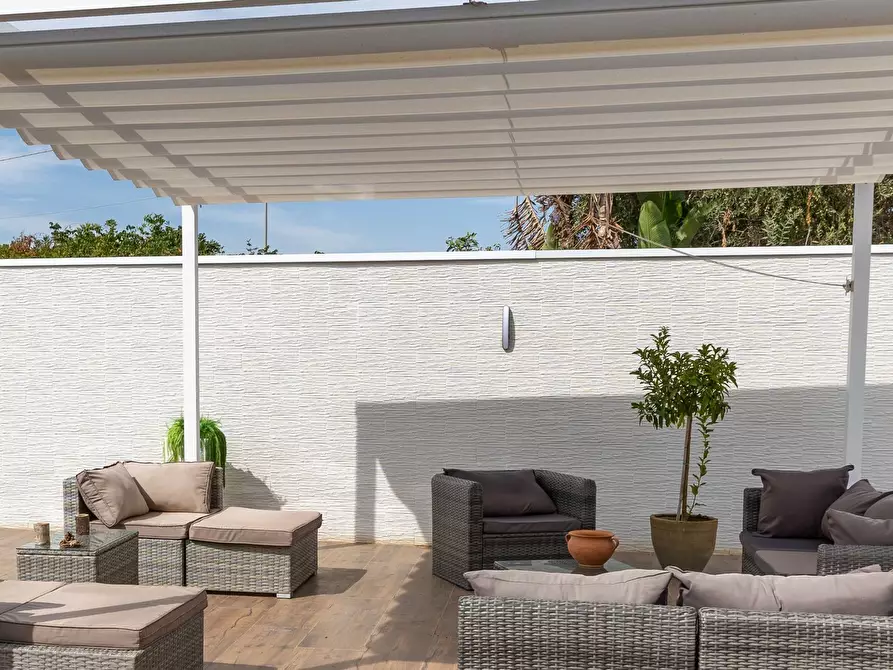 Immagine 19 di Villa in vendita  a Siracusa
