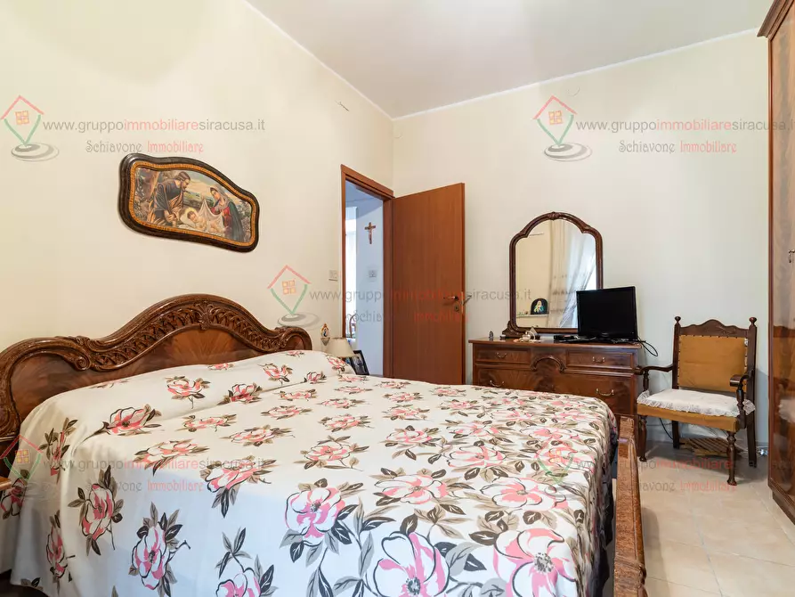 Immagine 12 di Trilocale in vendita  a Siracusa