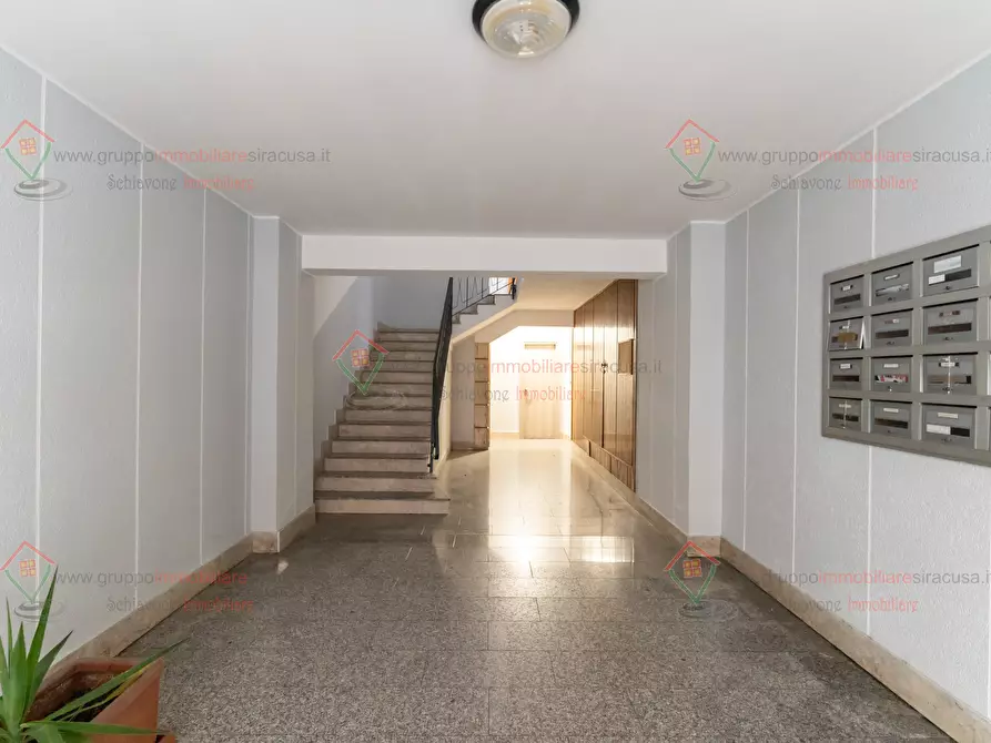 Immagine 15 di Quadrilocale in vendita  a Siracusa