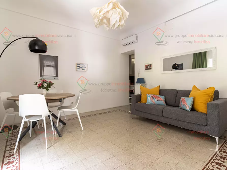 Immagine 6 di Appartamento in vendita  a Siracusa