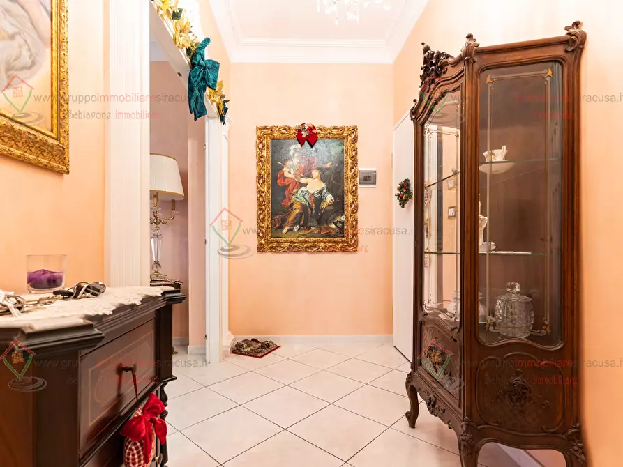 Immagine 8 di Pentalocale in vendita  a Siracusa