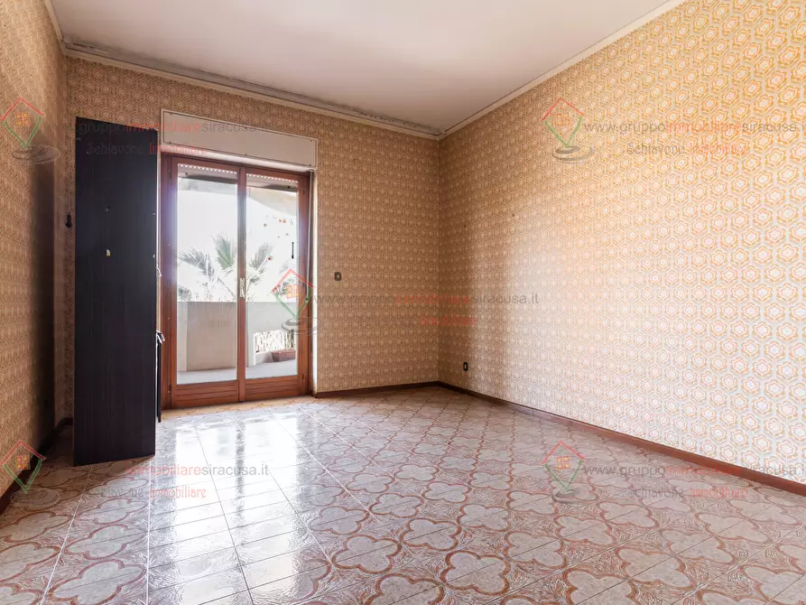 Immagine 6 di Pentalocale in vendita  a Siracusa