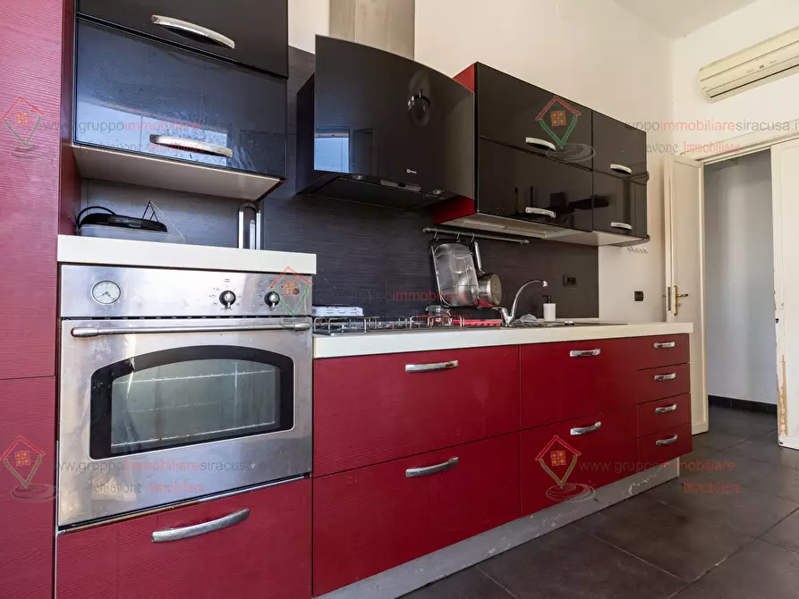 Immagine 11 di Pentalocale in vendita  a Siracusa