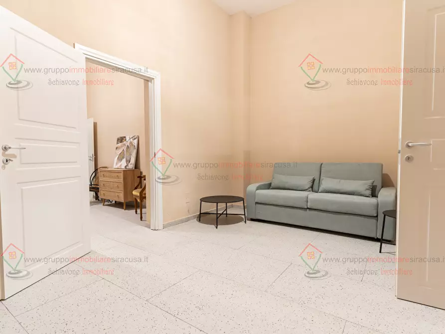 Immagine 8 di Trilocale in vendita  a Siracusa