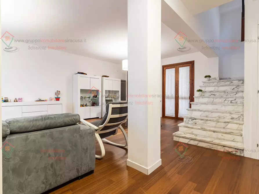 Immagine 3 di Casa bifamiliare in vendita  a Siracusa