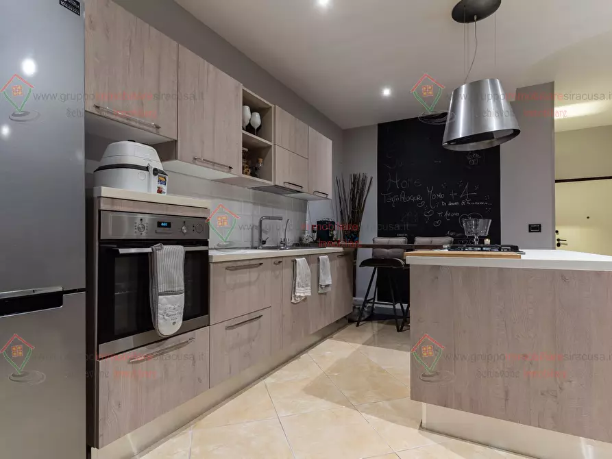 Immagine 4 di Trilocale in vendita  a Siracusa