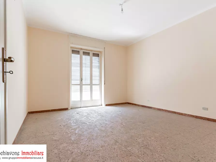 Immagine 15 di Quadrilocale in vendita  a Siracusa