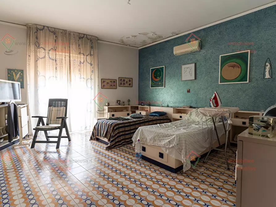 Immagine 22 di Attico in vendita  a Siracusa