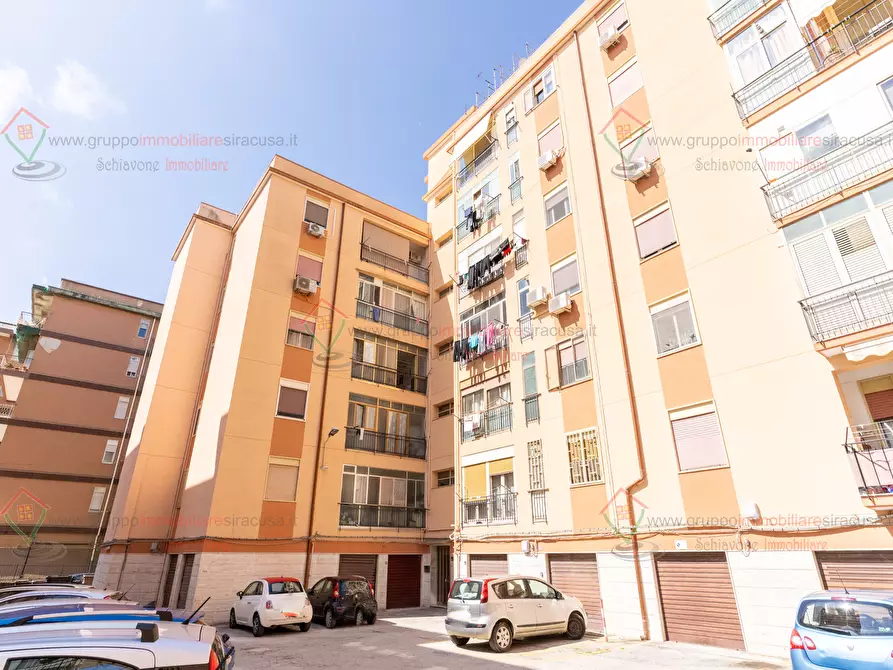 Immagine 1 di Quadrilocale in vendita  a Siracusa