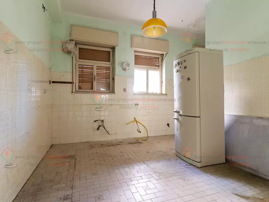 Immagine 10 di Appartamento in vendita  a Siracusa