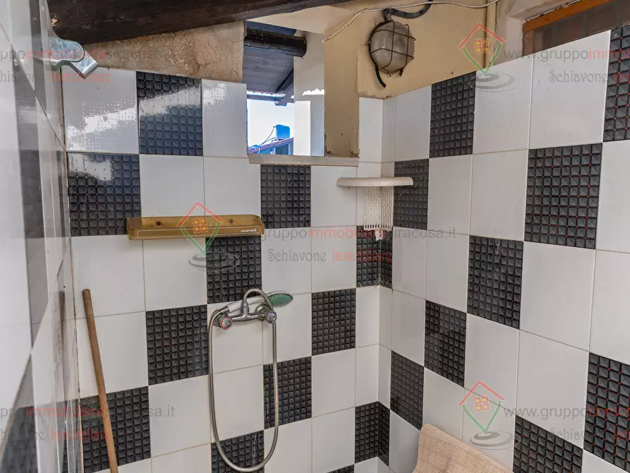 Immagine 24 di Villa in vendita  a Siracusa