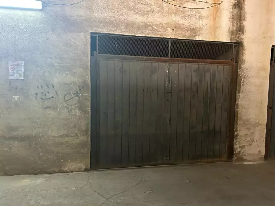 Immagine 1 di Garage in vendita  a Siracusa