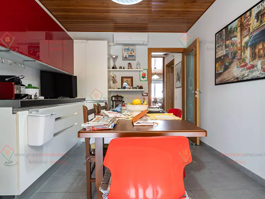 Immagine 16 di Quadrilocale in vendita  a Siracusa